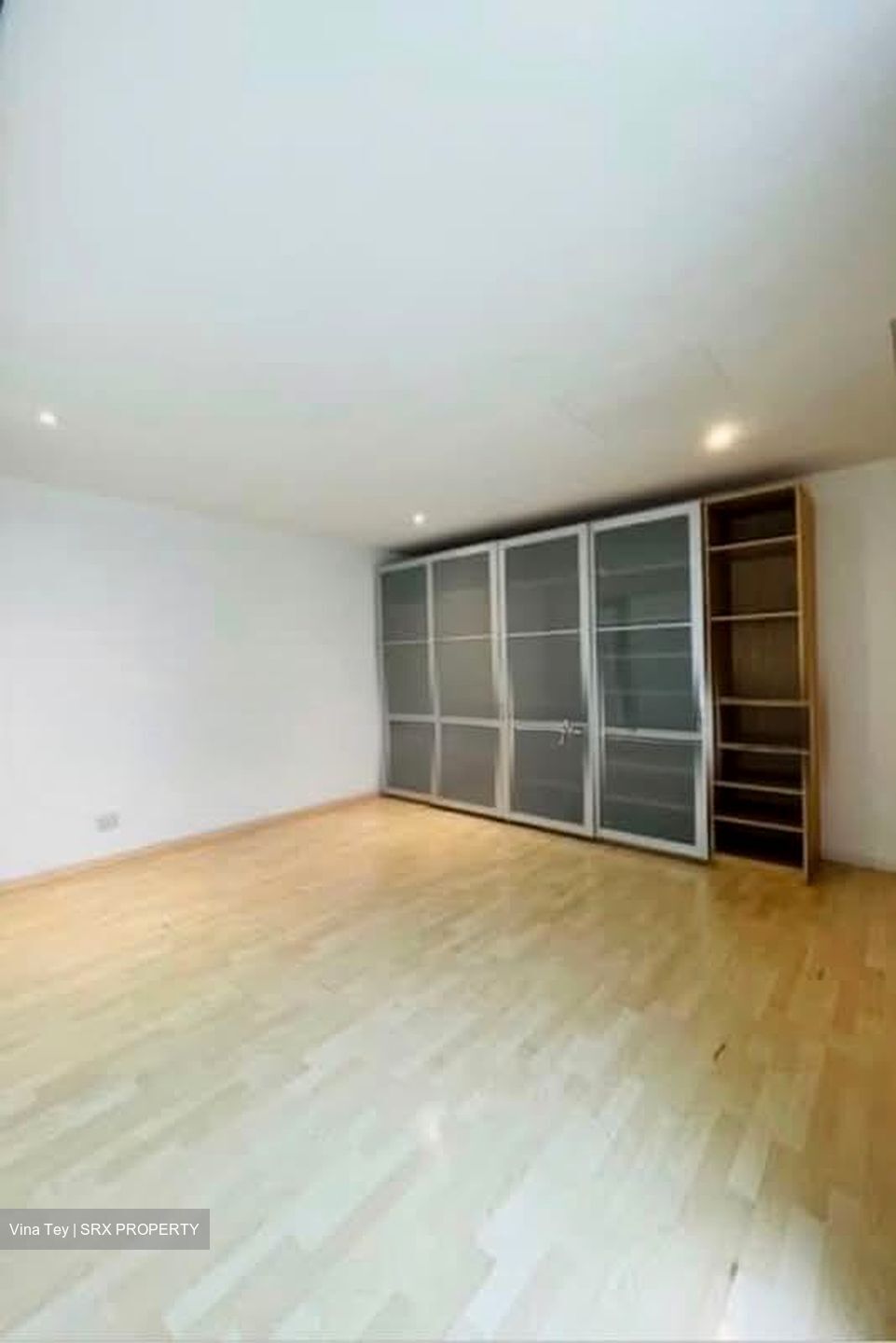 Bartley Rise Estate (D19), Terrace #585097031